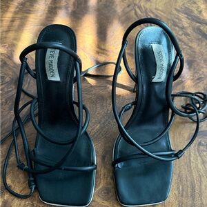 Steve Madden Tie Up Heels
